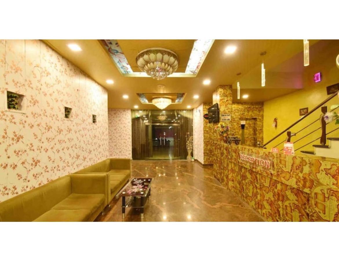 Hotel Shree Shyam Palace, Удджайн Екстер'єр фото